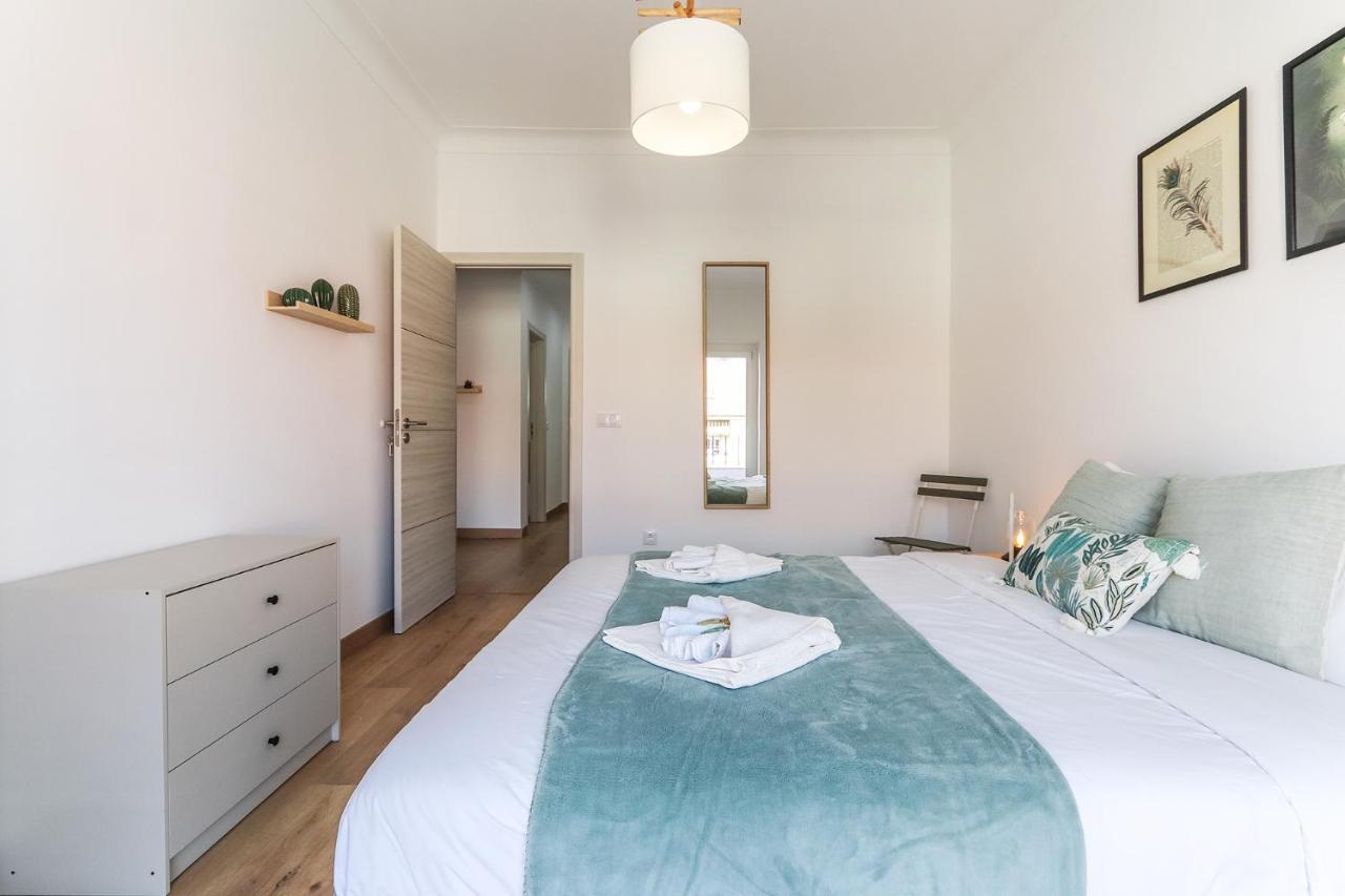 Apartamento Portucale ! Balcony Almada